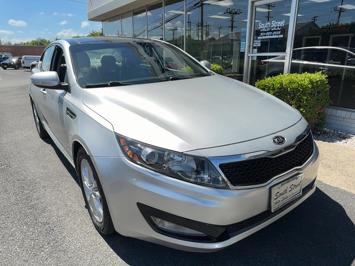 Used 2012 Kia Optima EX w/ Premium Pkg FWD image 4