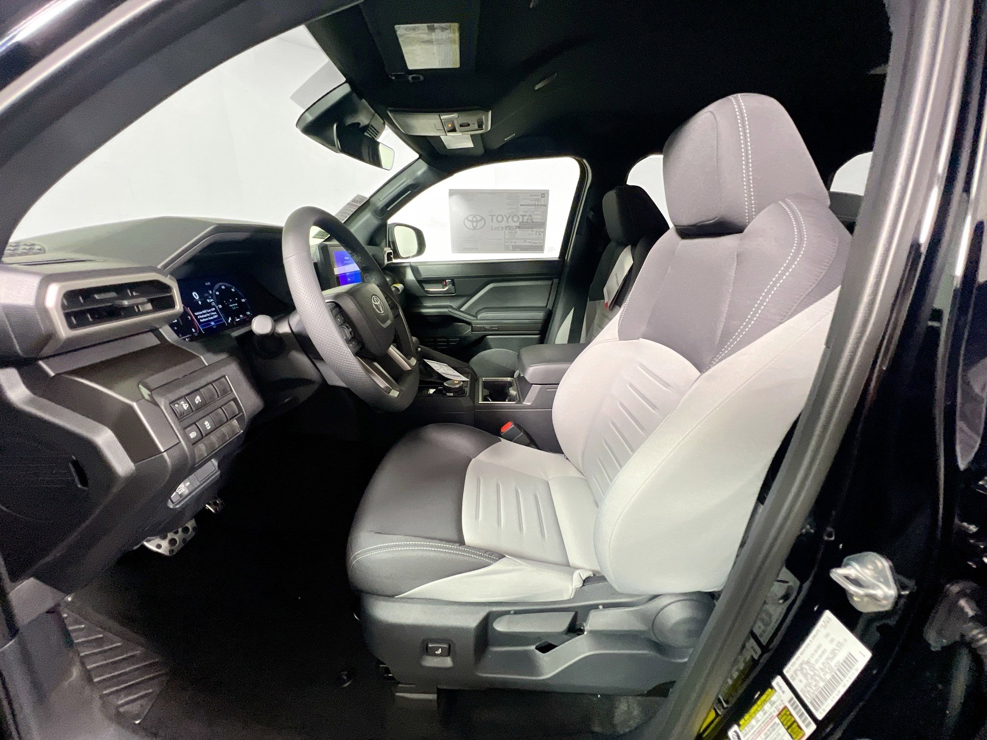 New 2025 Toyota Tacoma TRD Sport image 14