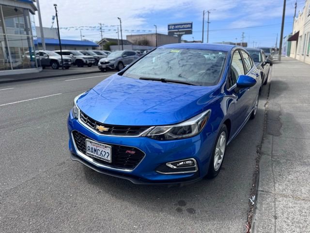 Used 2018 Chevrolet Cruze LT w/ RS Package image 2