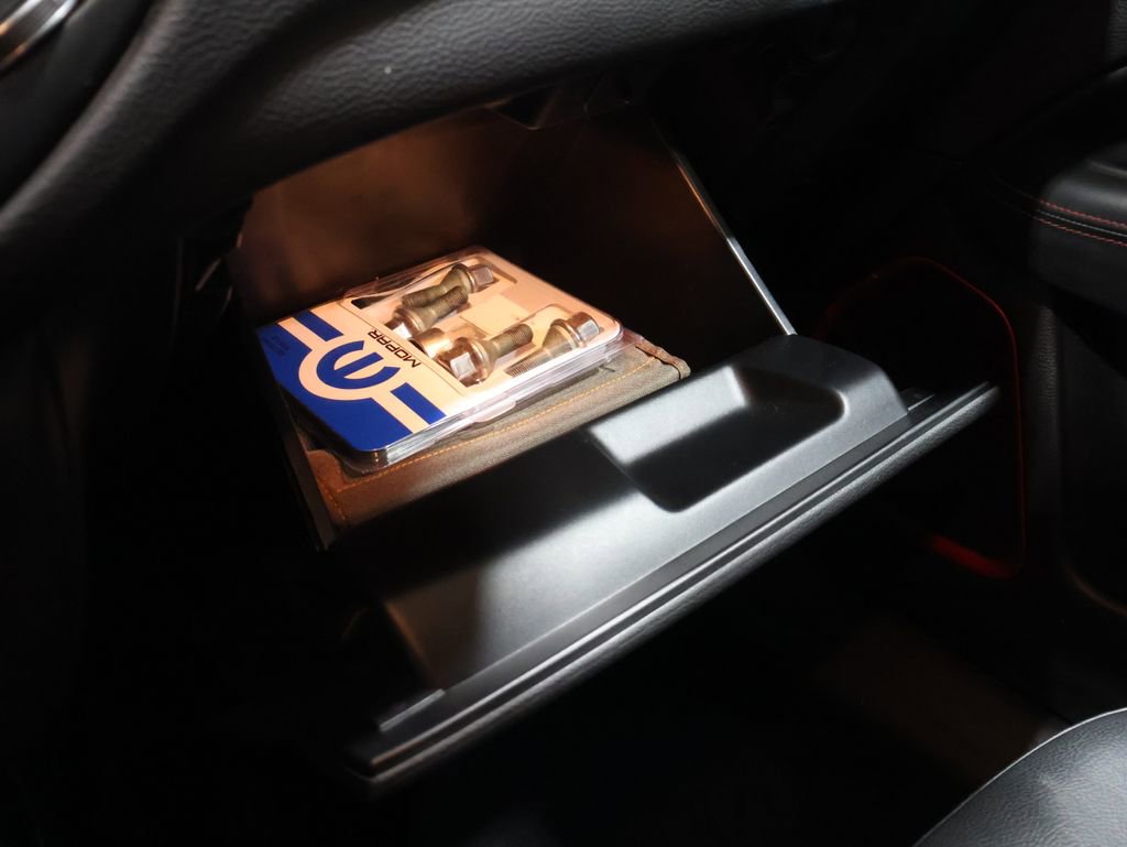 Used 2018 Jeep Compass Trailhawk w/ Leather Interior Group image 38