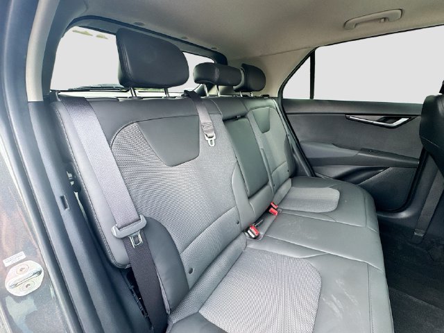 Used 2023 Kia Niro EX Touring FWD image 28