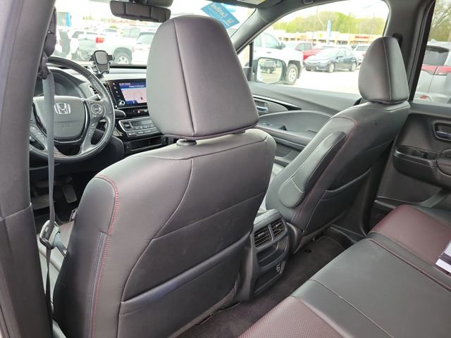 Certified 2022 Honda Ridgeline Black Edition image 26