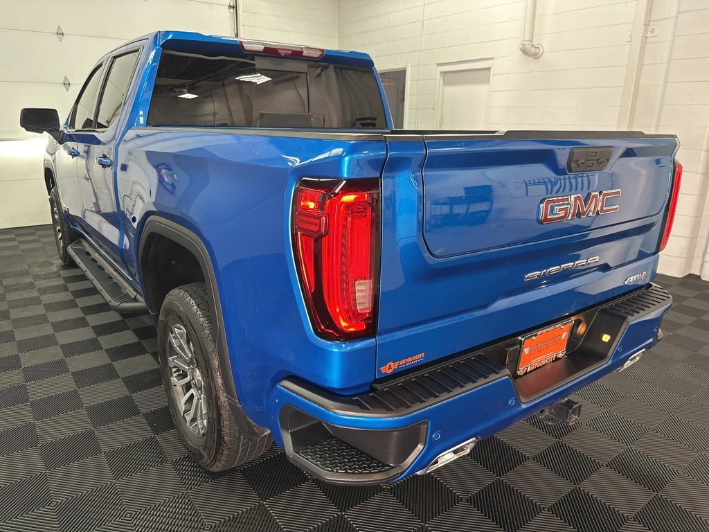 Used 2024 GMC Sierra 1500 AT4 w/ Technology Package image 7