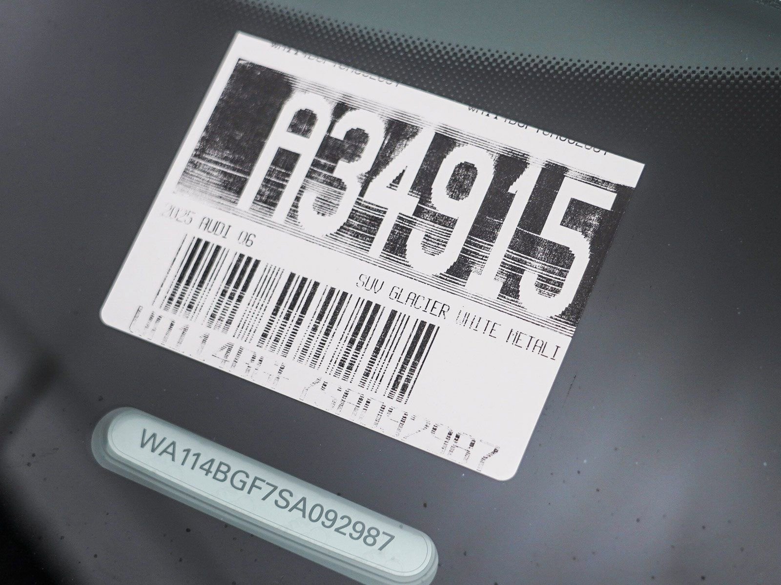 New 2025 Audi Q6 e-tron Premium AWD/4WD image 31