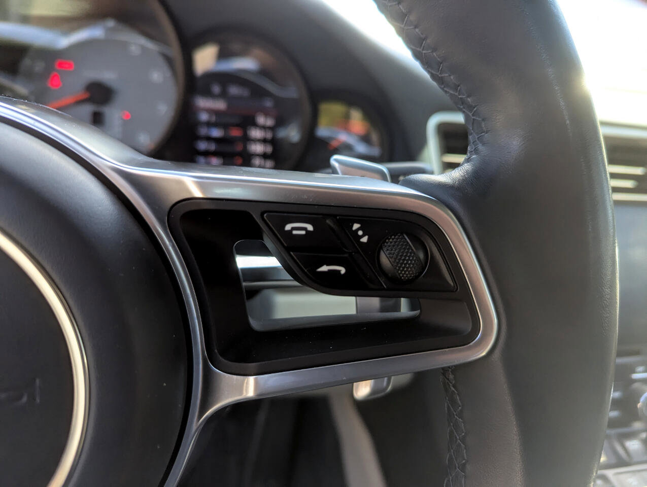 Used 2017 Porsche 911 Carrera S image 22