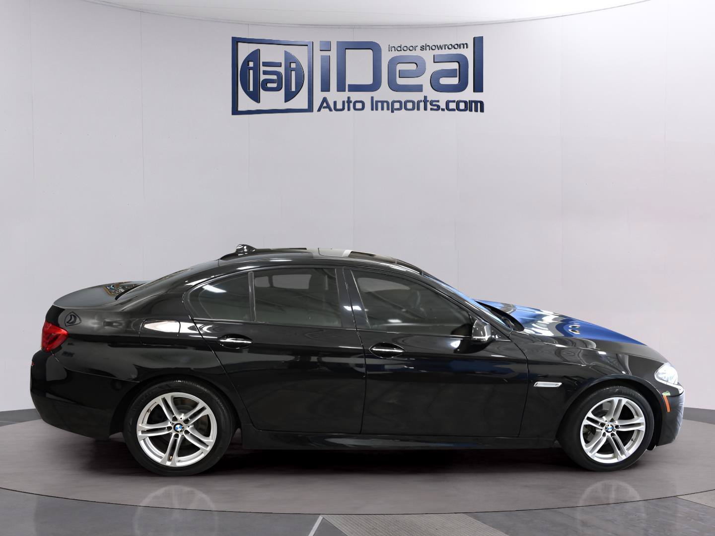 Used 2015 BMW 528i xDrive Sedan AWD/4WD image 7
