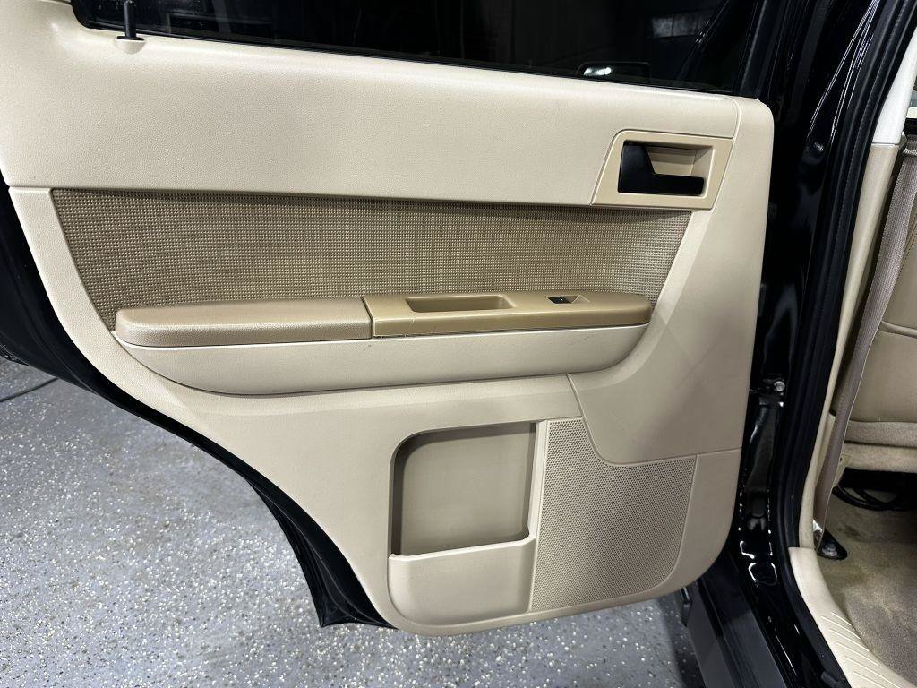 Used 2012 Ford Escape XLT FWD image 23