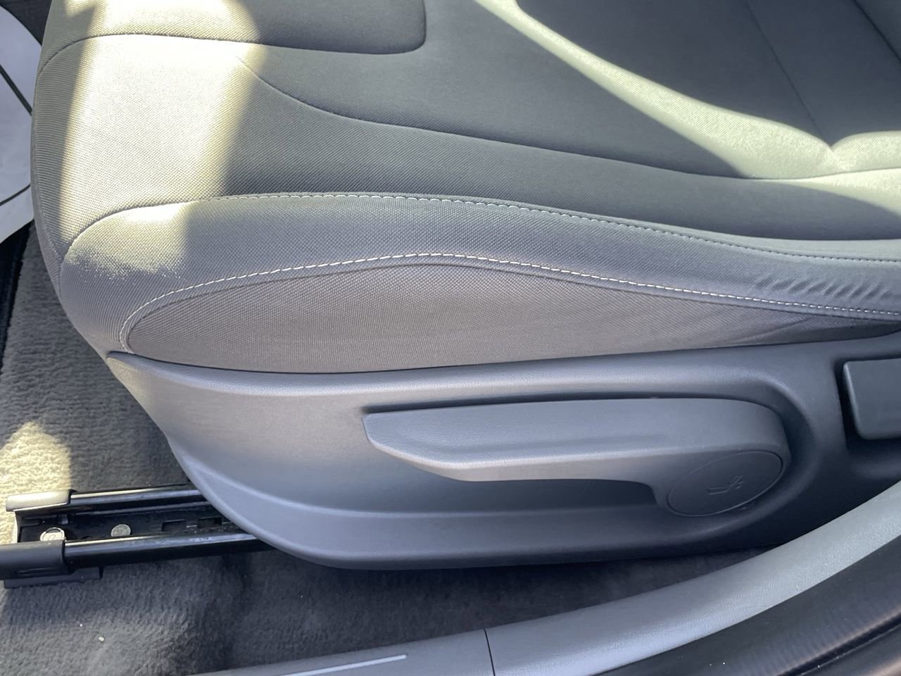 Used 2023 Hyundai Elantra Blue w/ Cargo Package FWD image 6