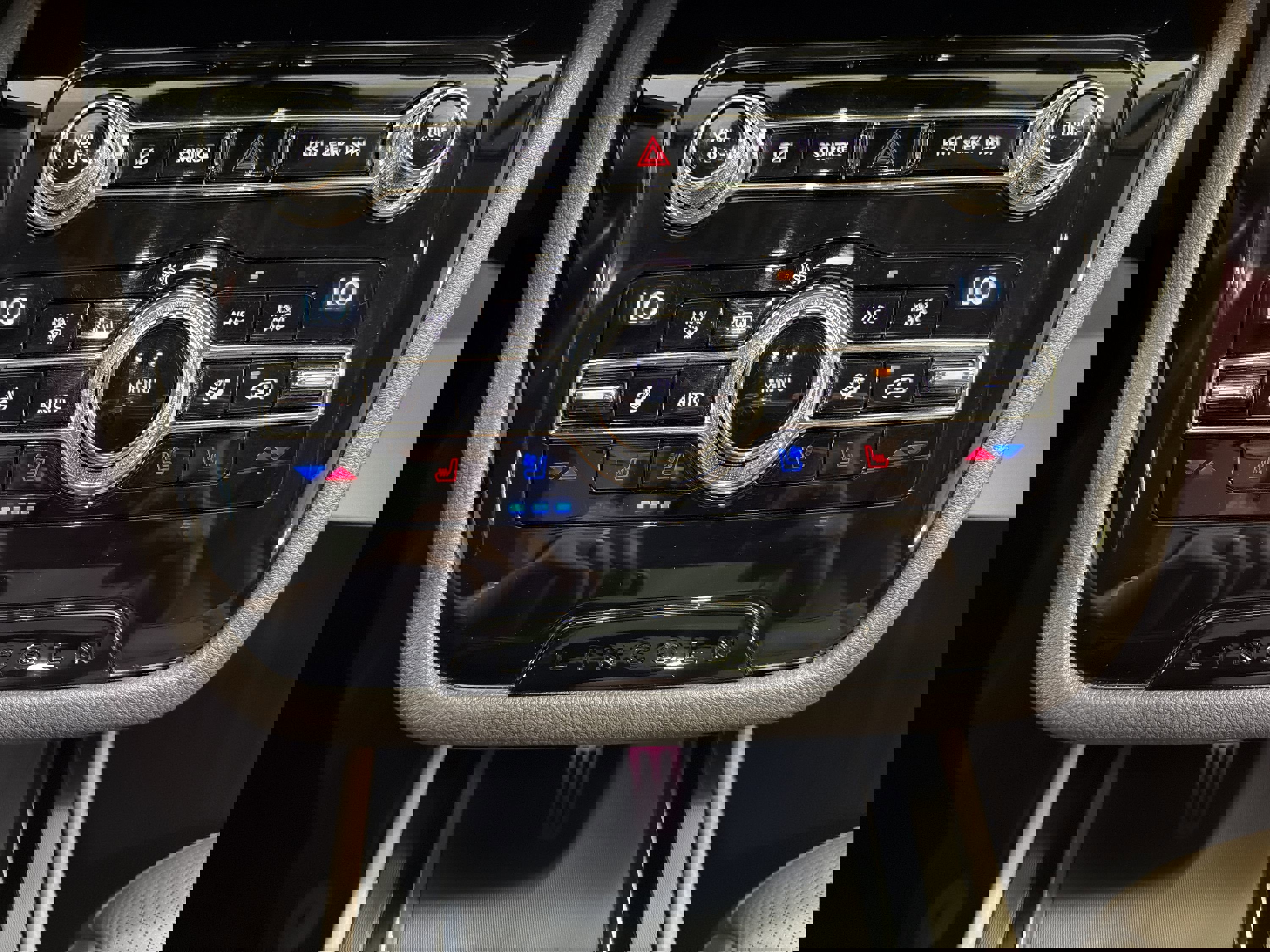 Used 2020 Lincoln Corsair Reserve w/ Elements Package FWD image 20