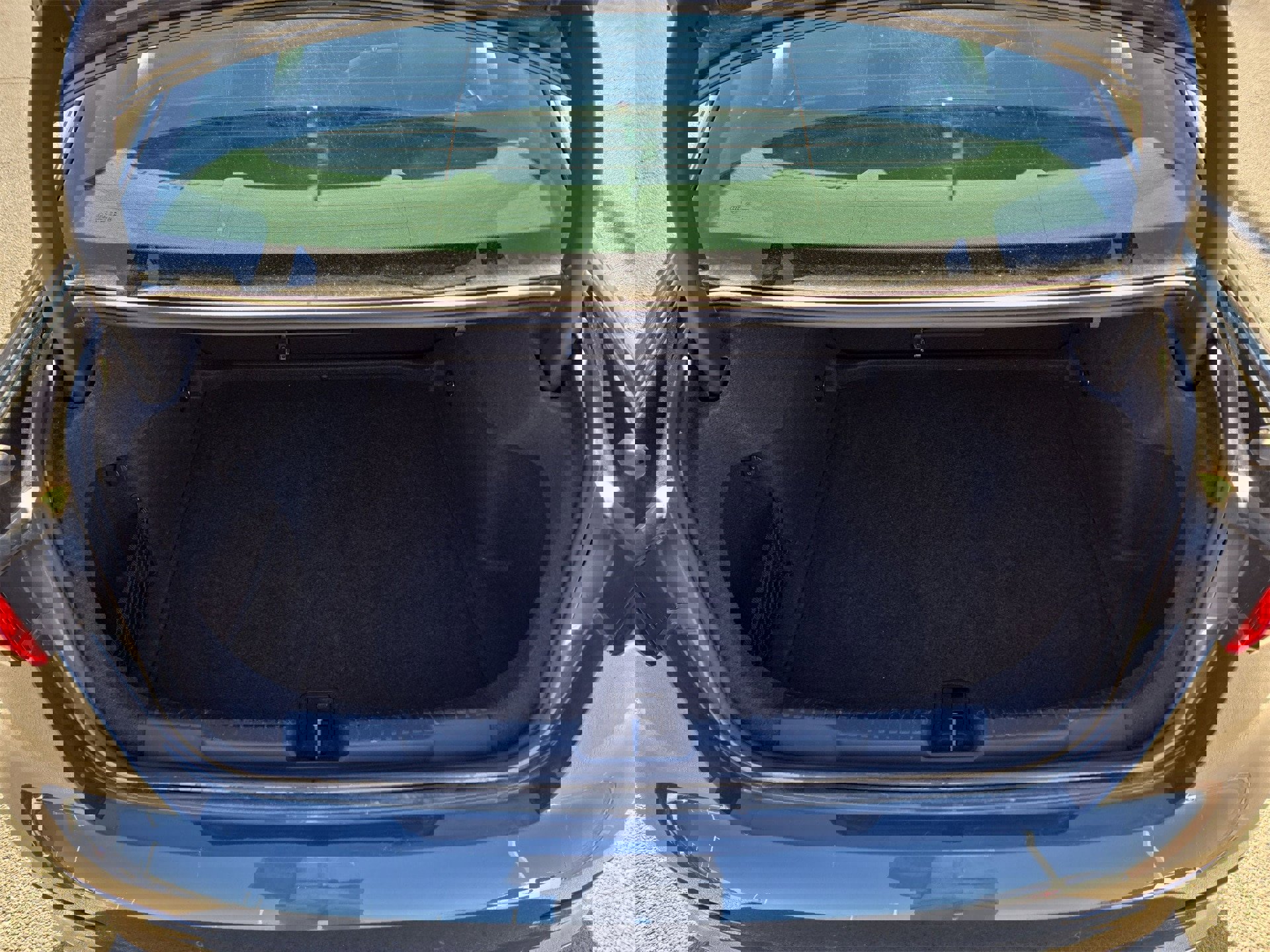 Used 2024 Audi A3 2.0T Premium image 12