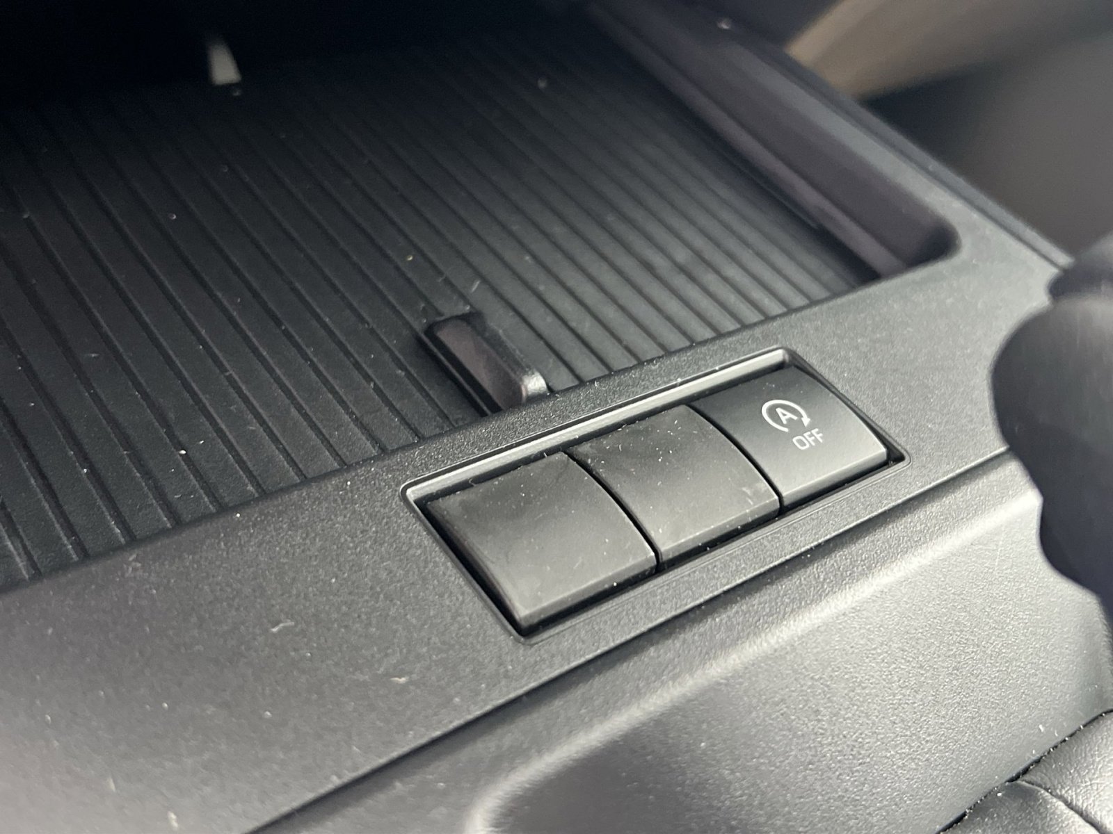 New 2026 Toyota Corolla Cross L image 25