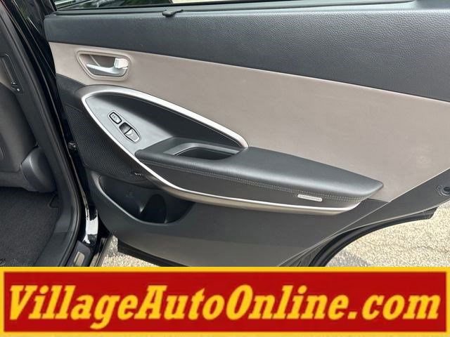 Used 2017 Hyundai Santa Fe Limited AWD/4WD image 42
