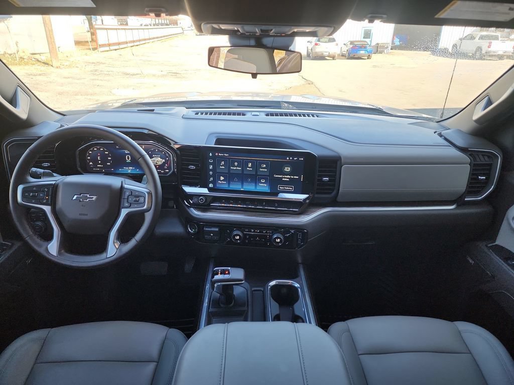 Certified 2026 Chevrolet Silverado 1500 RST AWD/4WD image 17