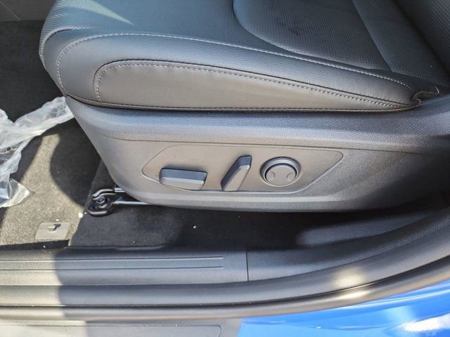 New 2026 Kia Sportage EX w/ EX Panorama Roof Package image 15