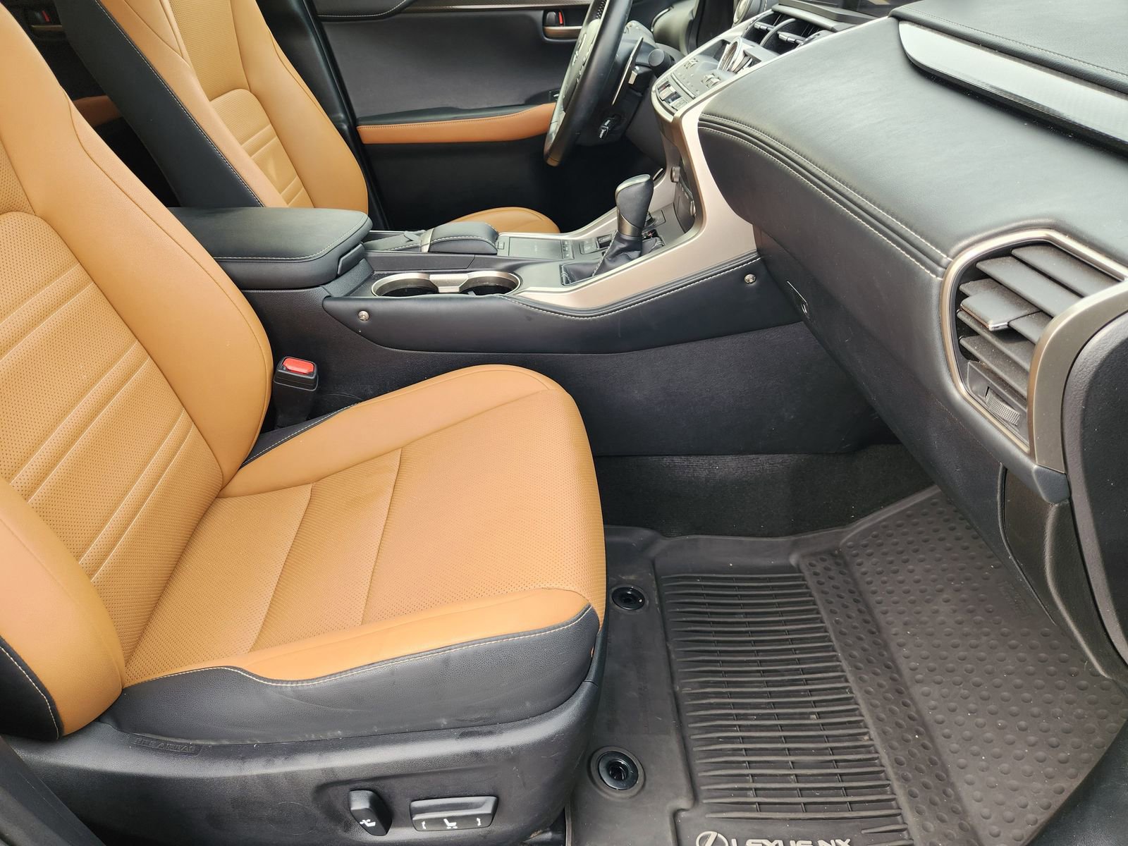 Used 2021 Lexus NX 300 FWD w/ Accessory Package 2 image 17