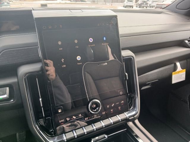 New 2026 GMC Yukon AT4 Ultimate w/ LPO, Illumination Package AWD/4WD image 25