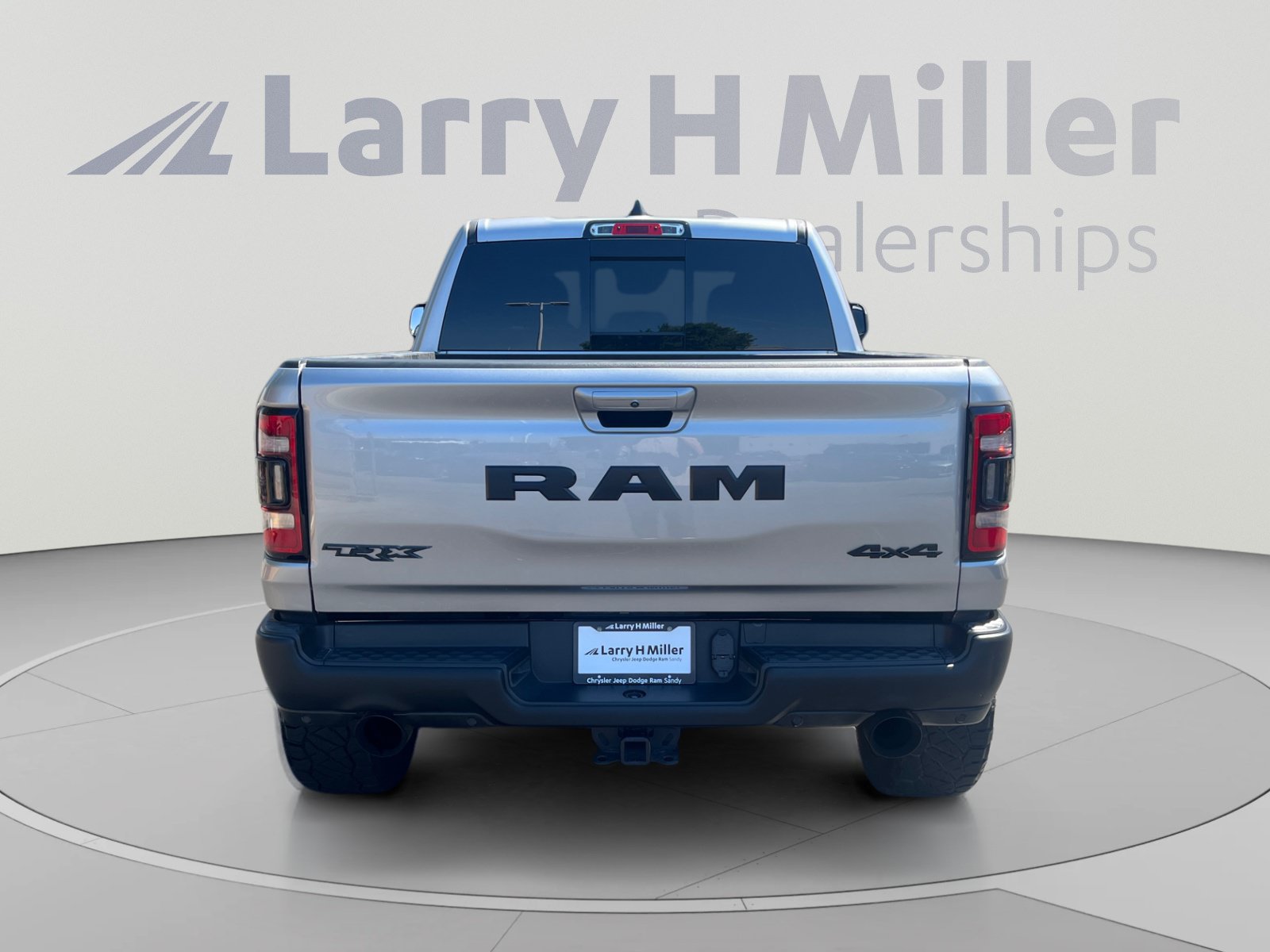 Used 2021 RAM 1500 TRX w/ TRX Level 1 Equipment Group AWD/4WD image 4