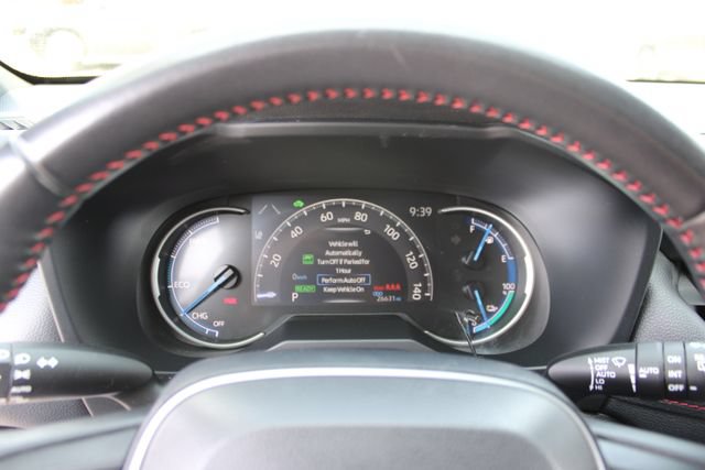 Used 2021 Toyota RAV4 SE w/ Weather & Moonroof Package AWD/4WD image 22