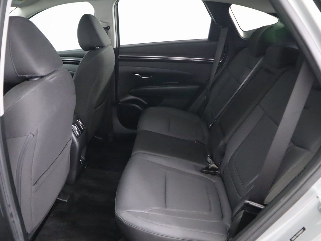 Used 2022 Hyundai Tucson SEL w/ Winter Package image 21
