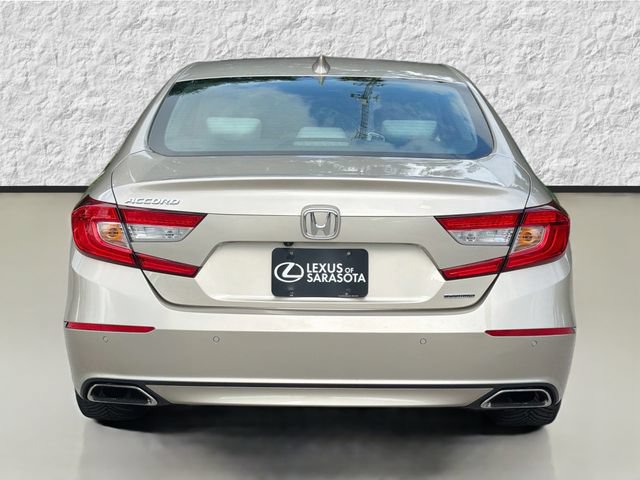Used 2018 Honda Accord Touring image 4