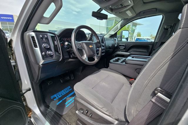 Used 2016 Chevrolet Silverado 2500 LT w/ LT Convenience Package AWD/4WD image 10