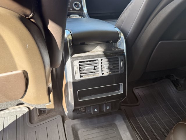 Used 2018 Land Rover Range Rover Sport HSE image 31