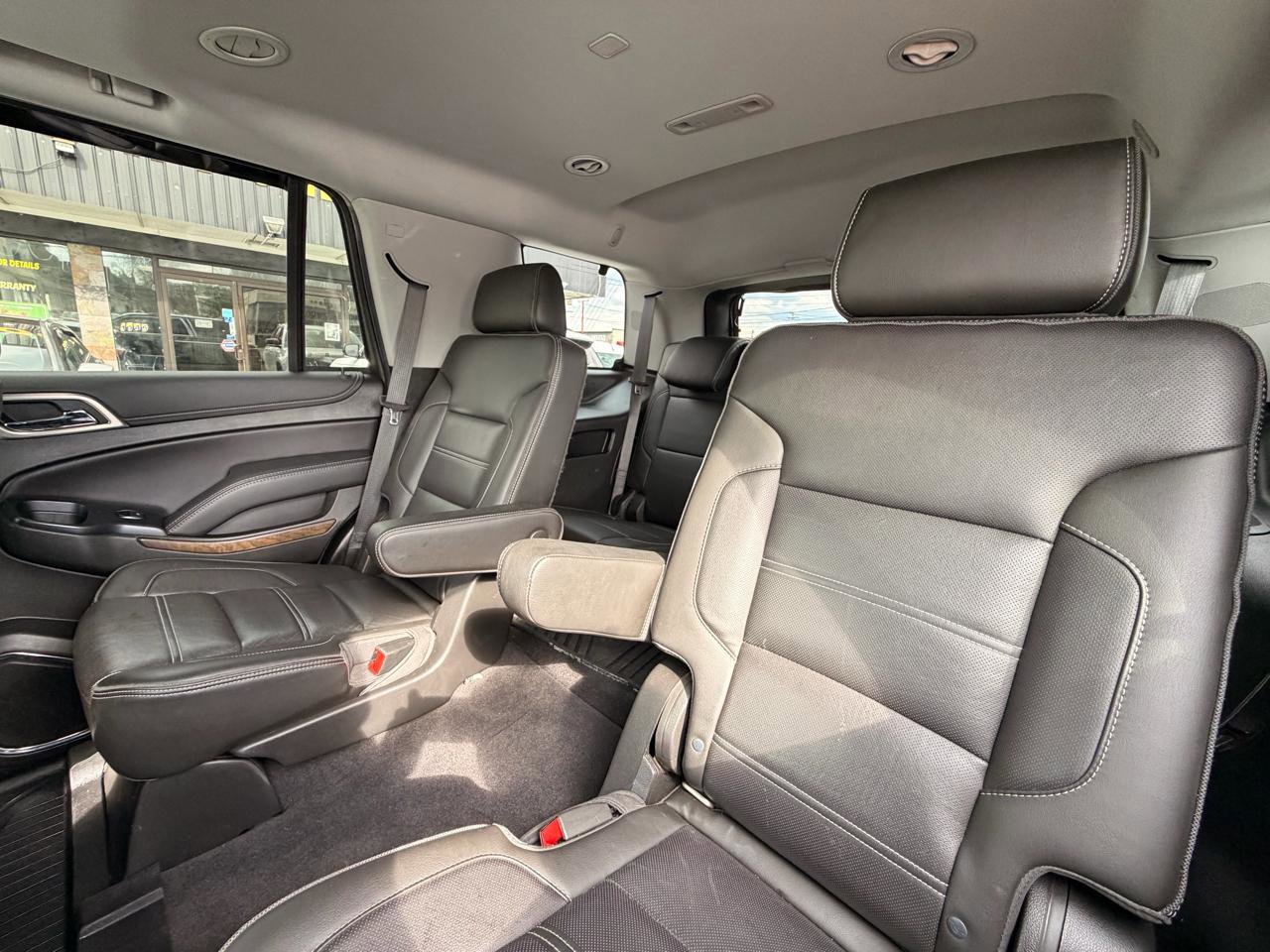 Used 2019 GMC Yukon Denali w/ Denali Ultimate Package image 17