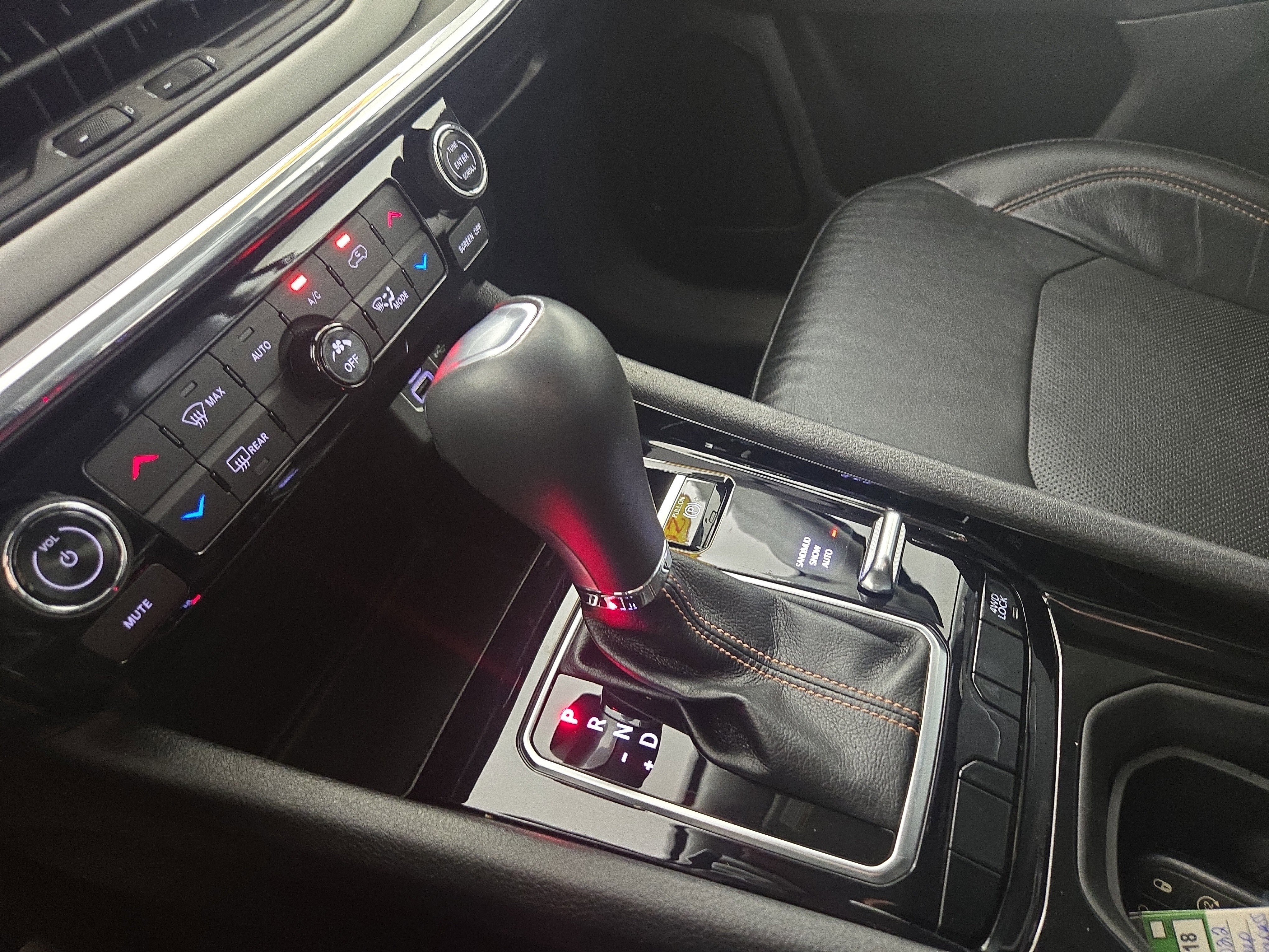 Used 2022 Jeep Compass Limited image 22