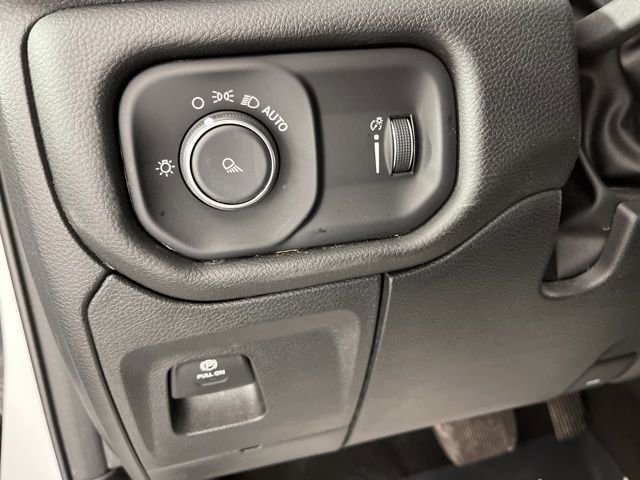 Used 2024 RAM 1500 Laramie image 36