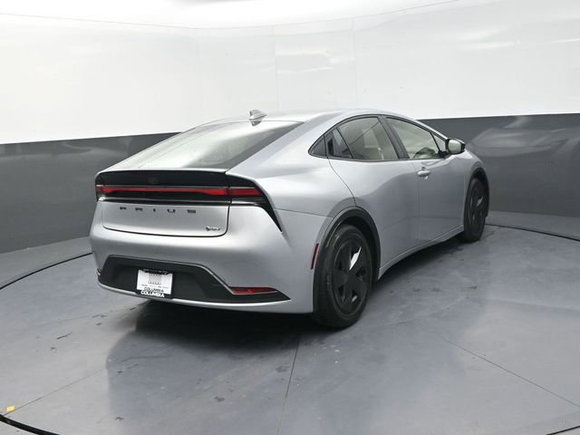 Used 2024 Toyota Prius LE image 9