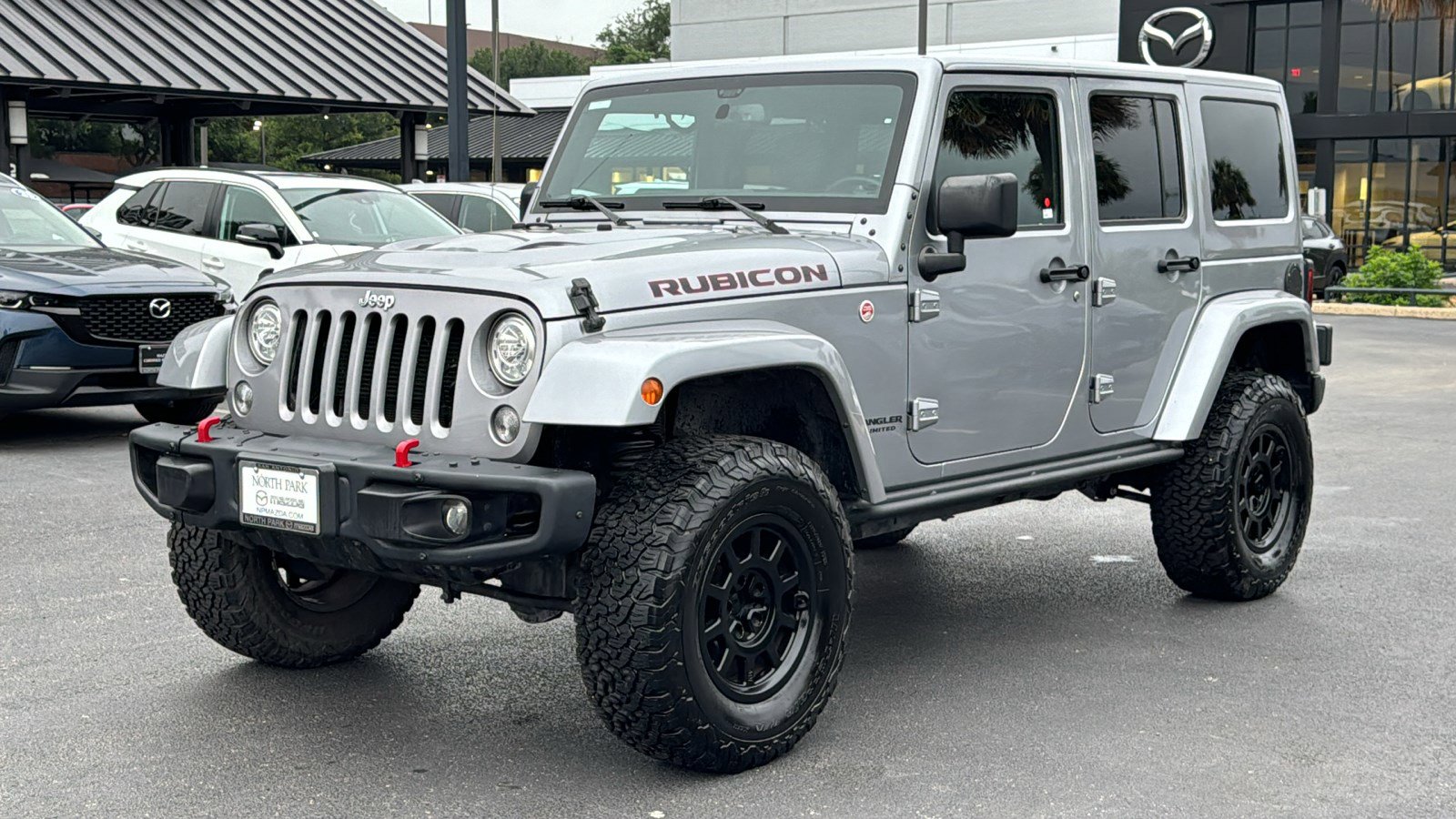 Used 2017 Jeep Wrangler Unlimited Rubicon AWD/4WD image 4