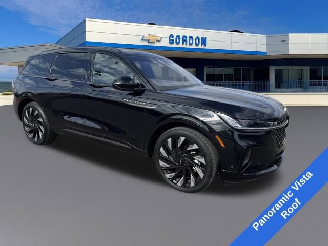 Used 2024 Lincoln Nautilus Reserve w/ Equipment Group 202A image 8