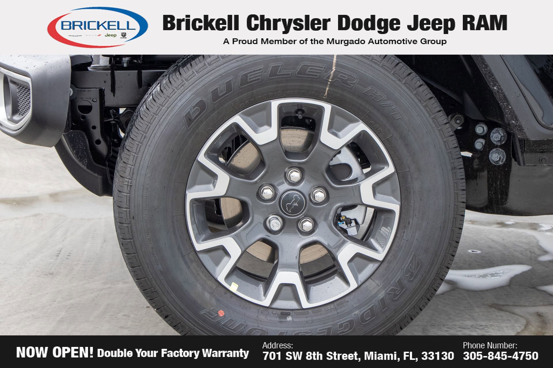 New 2026 Jeep Gladiator Sahara image 32