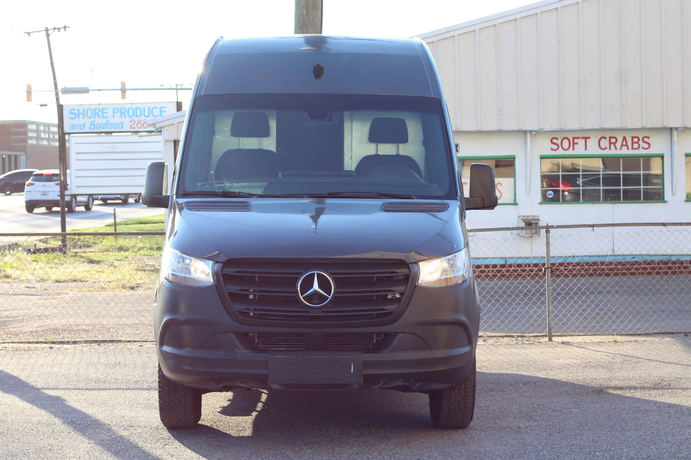Used 2019 Mercedes-Benz Sprinter 144 image 2