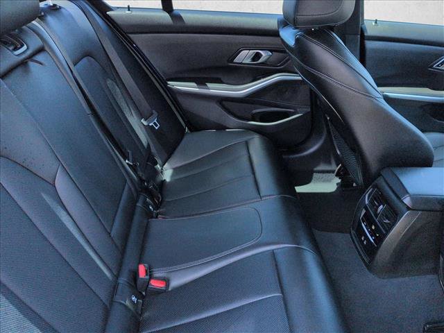 Used 2022 BMW 330e w/ M Sport Package RWD image 28