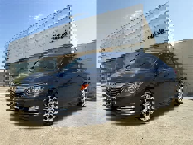 Used 2016 Acura RLX w/ Technology Package