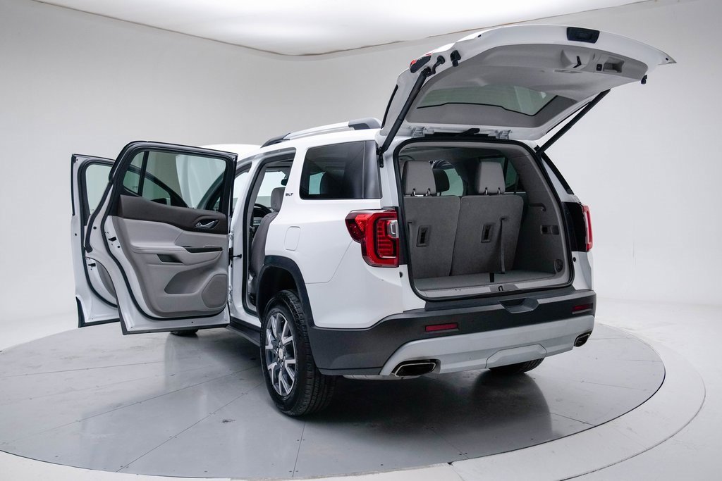 Used 2023 GMC Acadia SLT w/ Preferred Package image 19