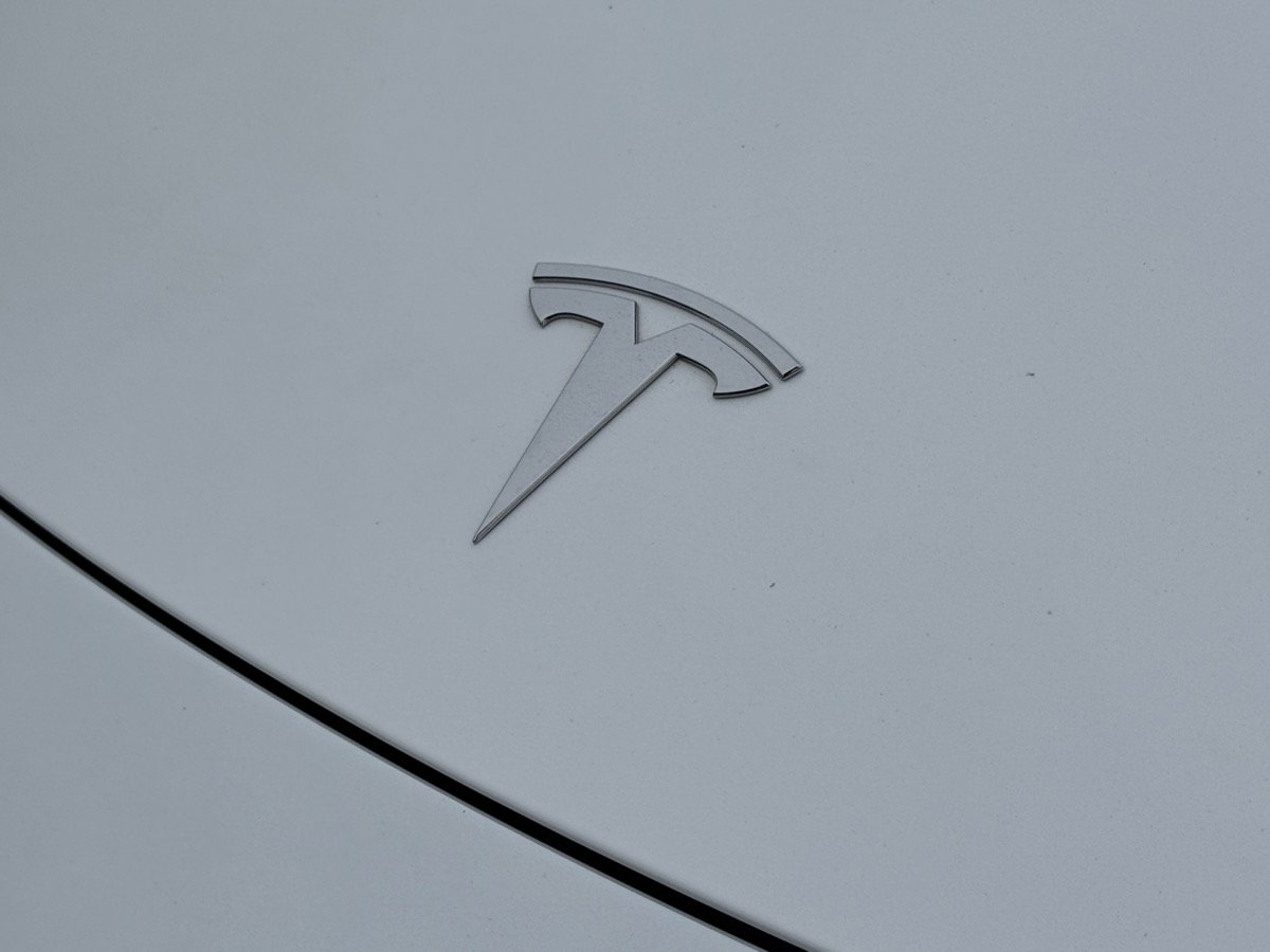 Used 2021 Tesla Model Y Long Range AWD/4WD image 4