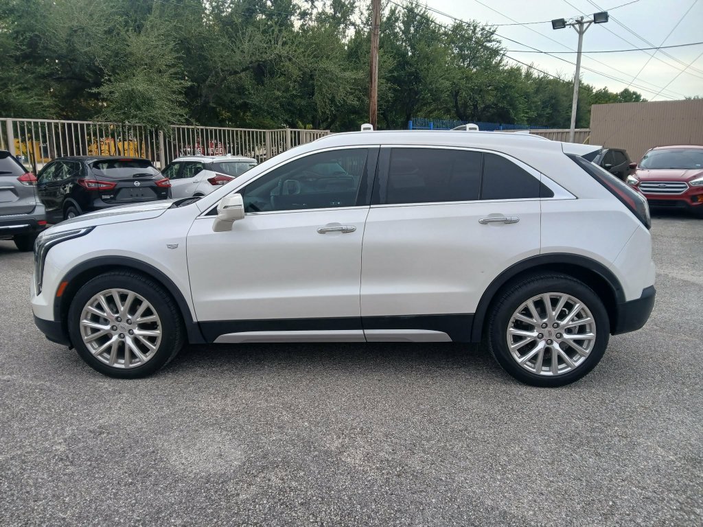 Used 2020 Cadillac XT4 Premium Luxury FWD image 4