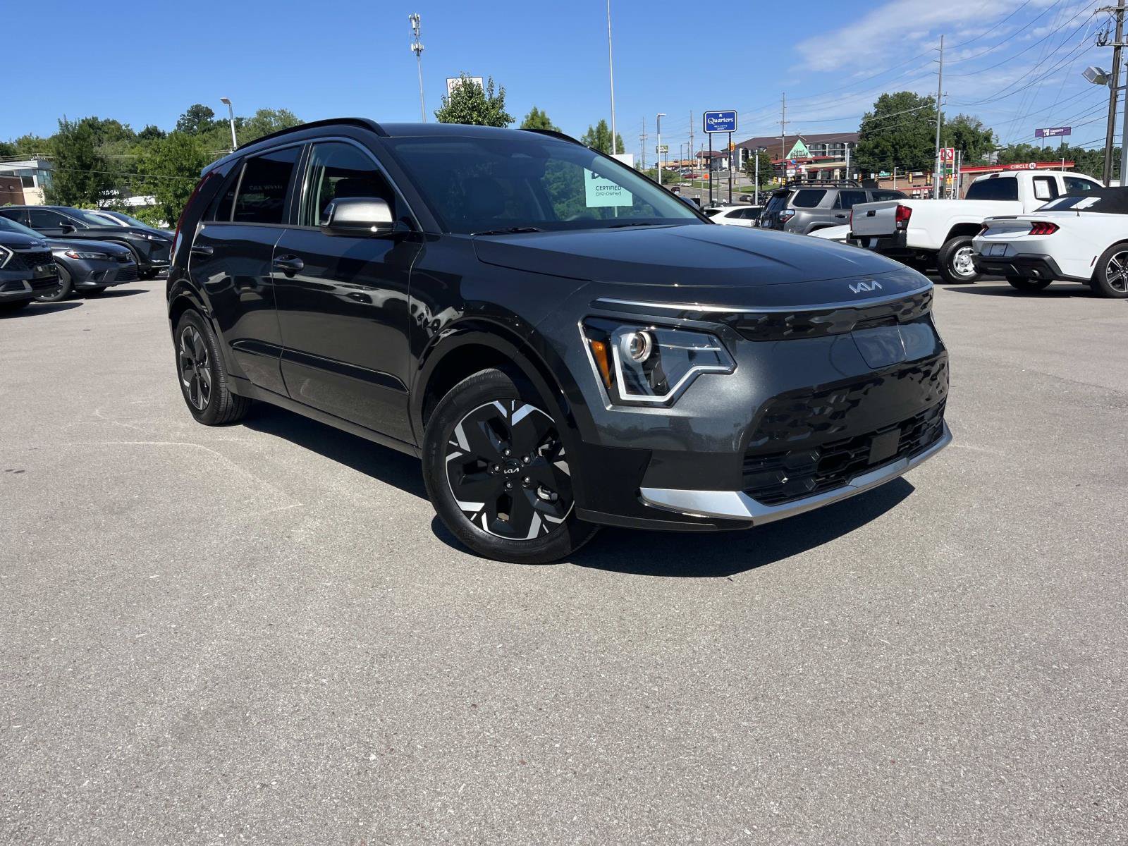 Used 2024 Kia Niro Wind FWD image 1