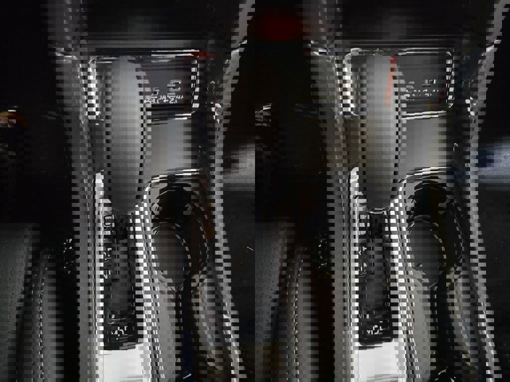 New 2026 Subaru Ascent Limited image 11