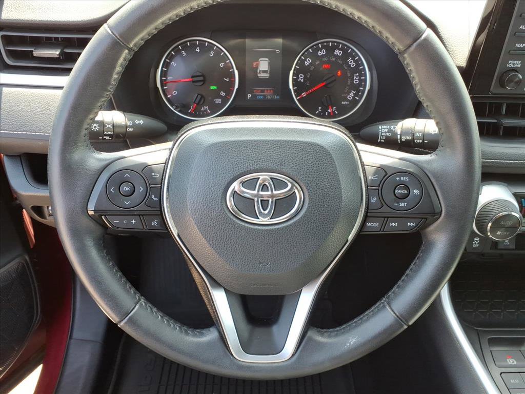 Used 2021 Toyota RAV4 XLE w/ Convenience Package AWD/4WD image 13
