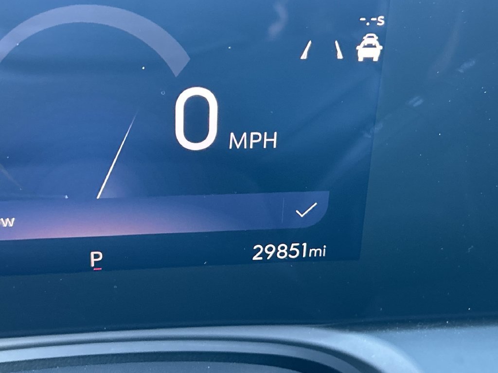 Used 2024 Buick Encore GX Preferred w/ Comfort Package FWD image 12