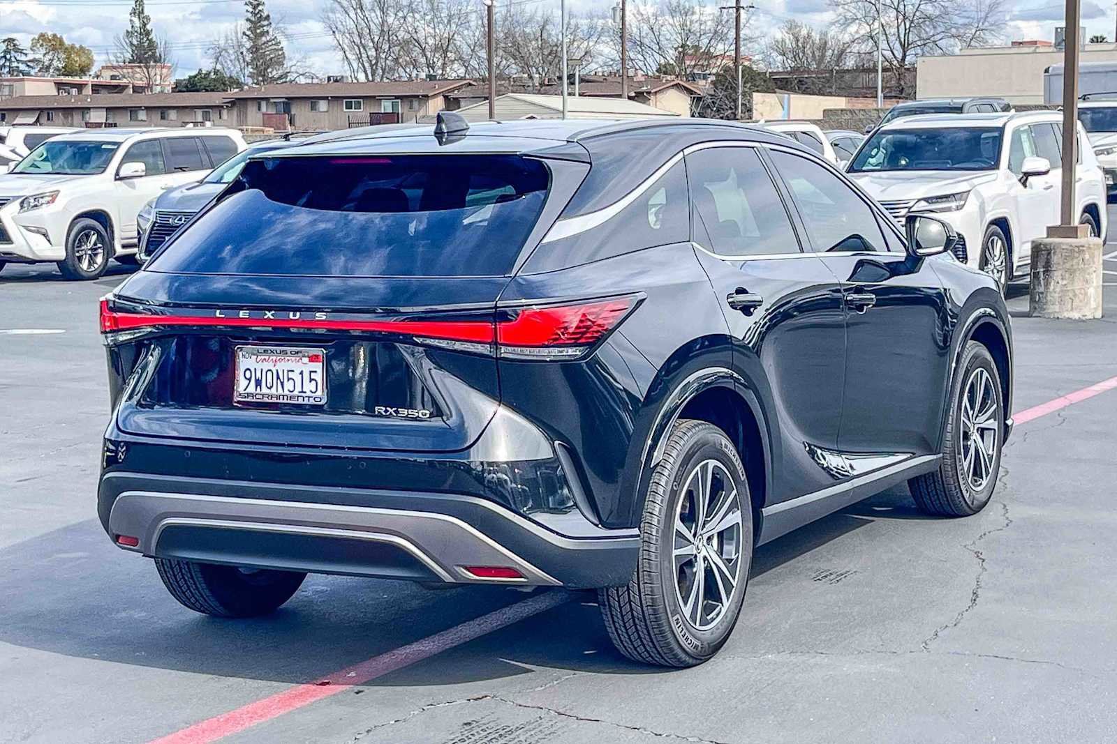 Certified 2025 Lexus RX 350 FWD w/ Technology Package image 4