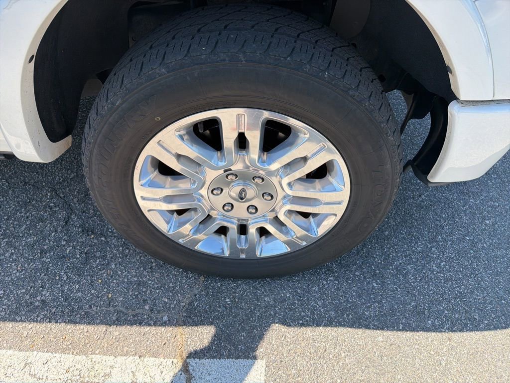 Used 2014 Ford F150 Platinum image 24