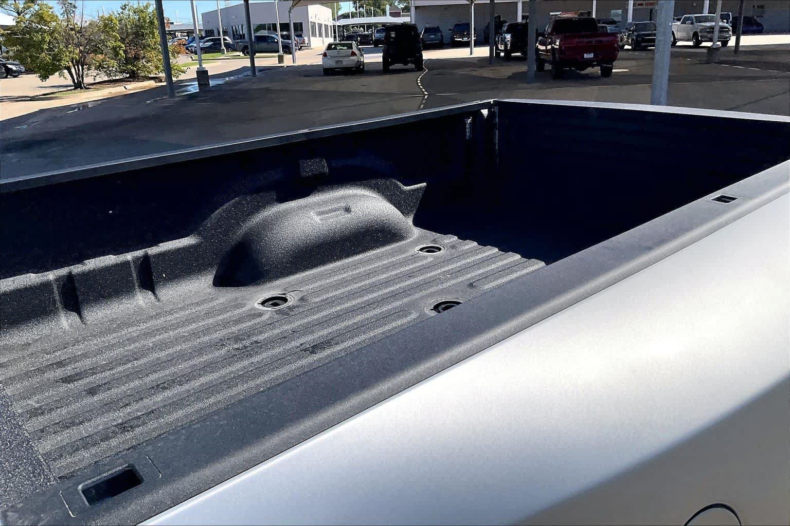 New 2027 RAM 3500 Big Horn AWD/4WD image 16