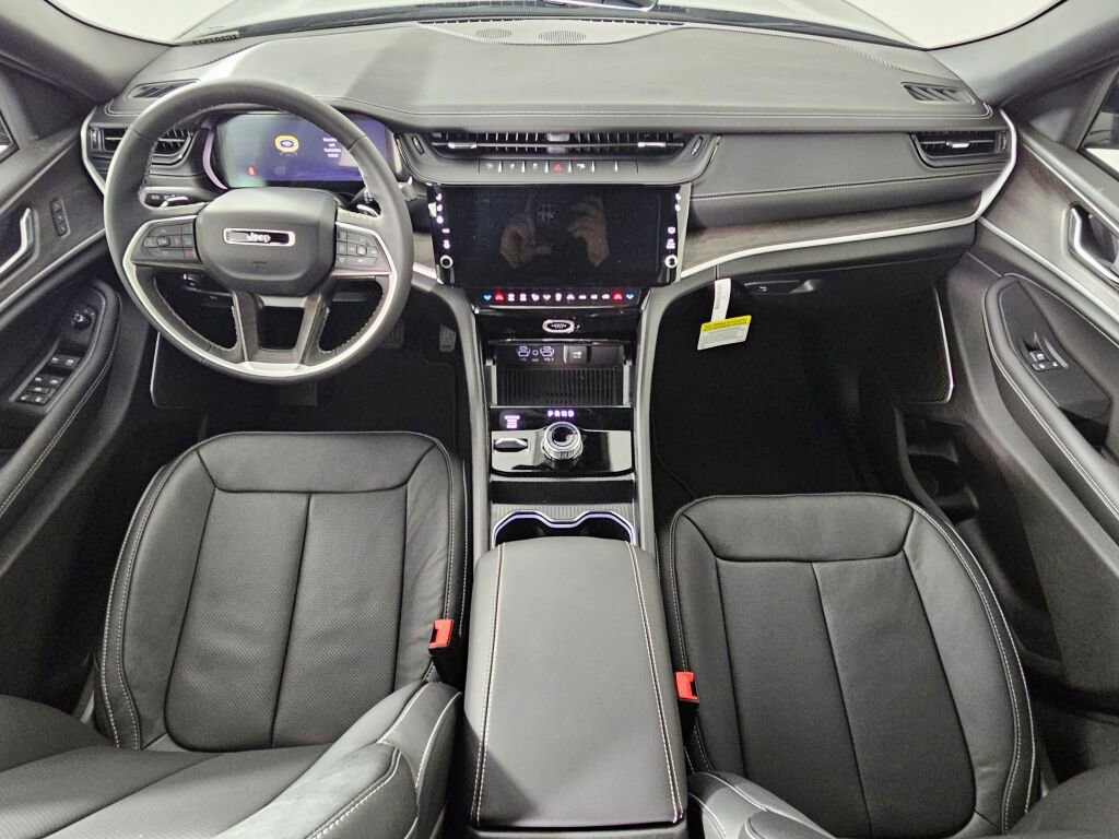 New 2026 Jeep Grand Cherokee Limited image 19