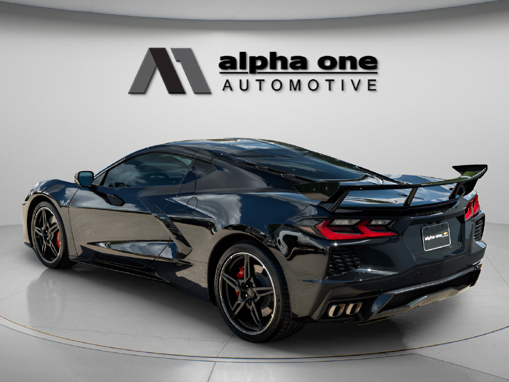 Used 2020 Chevrolet Corvette Stingray Coupe w/ Z51 Performance Package RWD image 16
