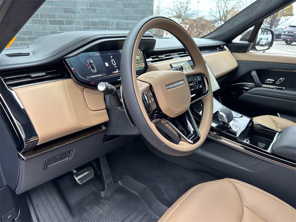 Used 2025 Land Rover Range Rover Sport Autobiography image 20