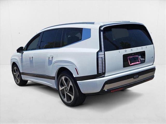 New 2026 Hyundai Ioniq 9 Calligraphy image 9